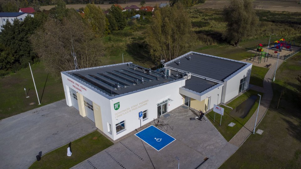 Budynek świetlicy i&nbsp;OSP  w&nbsp; Przejazdowie 